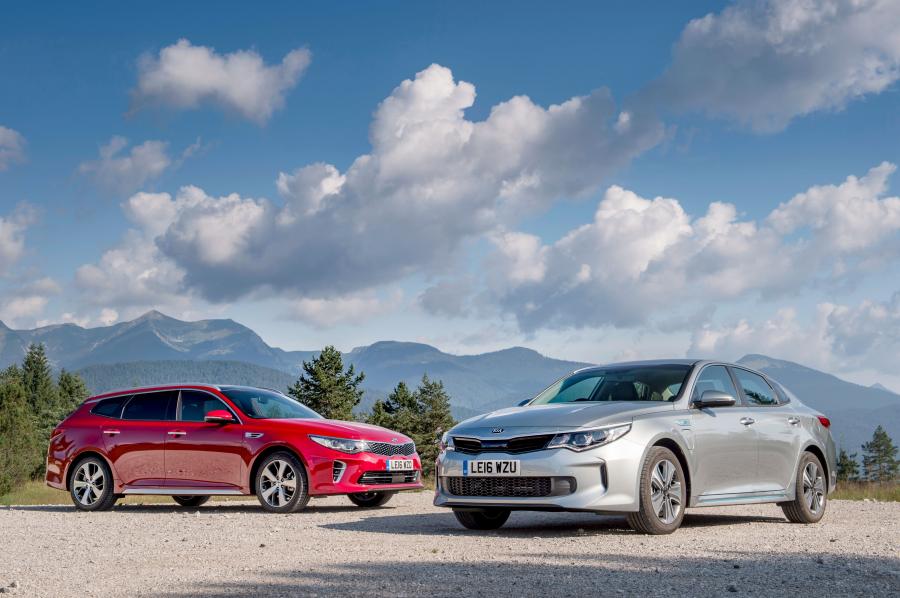  Kia Optima Sportswagon GT Line 2016 года  (UK) (фото 31 из 31)
